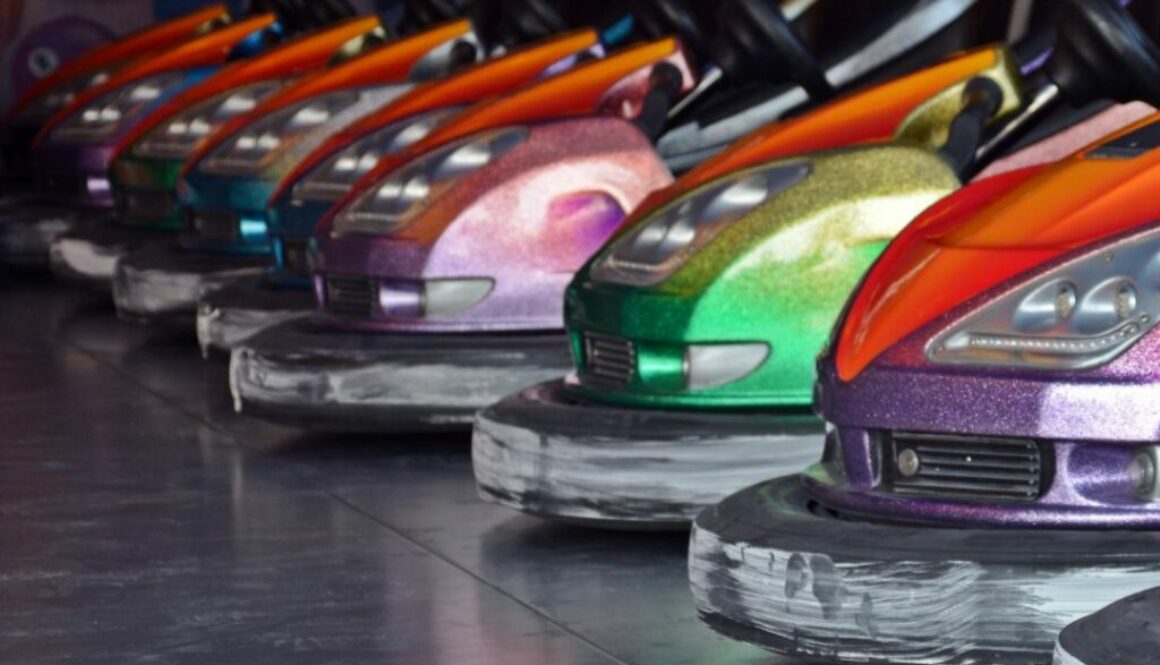 COCHES DE CHOQUE Y PODERES PEQUEÑOS.