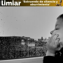 Estruendo de silencio y aburrimiento.